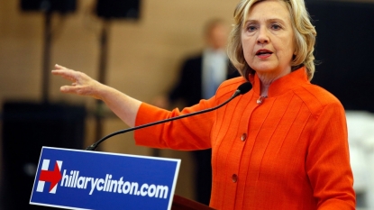 Clinton opposes construction of Keystone XL pipeline