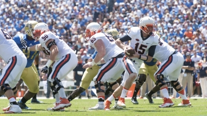 Offensive line leads way for Josh Rosen, UCLA football