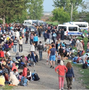 Croatia closes Serbian border