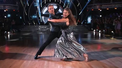 Bindi Irwin wipes the floor with competition on Dancing with the Stars