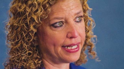 Democrat Mutiny! DNC Chair Debbie Wasserman Schultz Heckled By Huge Crowd!