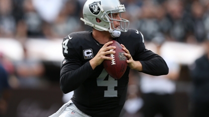 Derek Carr expected to play versus Baltimore Ravens