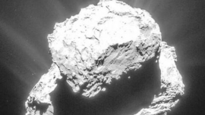 Water Cycle Maintains a Comet Alive