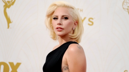 `Funky` Lady Gaga shows off elegant side at 2015 Emmys