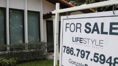 Existing home sales plunge