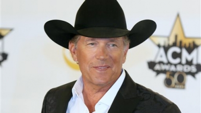 George Strait drops new album, will play Las Vegas in 2016