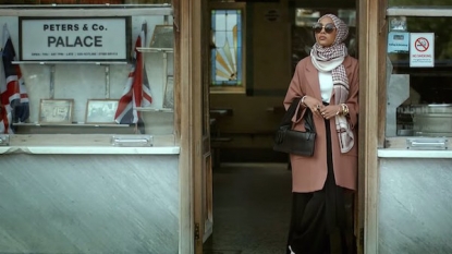 H&M Introduces Their First Hijab-Wearing Model In Major Campaign