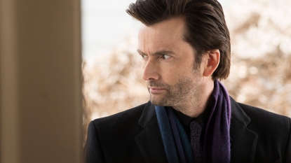 Here’s our first official look at the cast of Netflix’s Jessica Jones