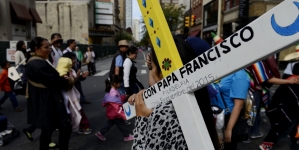 Immigrants hope Pope Francis’ words can change perspective