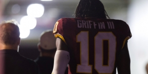 Jay Gruden says concussed RG III will remain starter