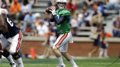 Auburn benches QB Jeremy Johnson, will start Sean White