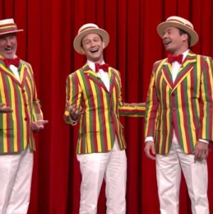 Joseph Gordon-Levitt Joins The Ragtime Gals To Sing Rihanna’s ‘B*tch Better