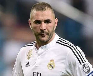 Karim Benzema ‘happy’ at Real following Arsenal rumours