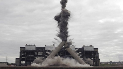 Power station chimneys demolished