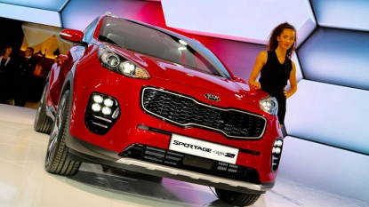 Kia Sportage and Optima revealed