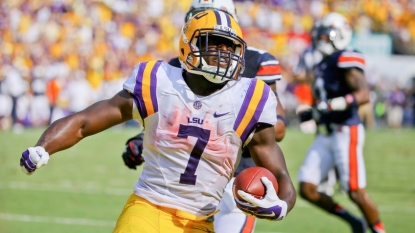 Leonard Fournette’s dominant day helps LSU romp Auburn