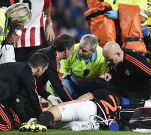 Louis van Gaal: Shaw in good spirits despite horrific double leg break