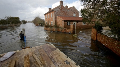 Mark Carney warns on climate change