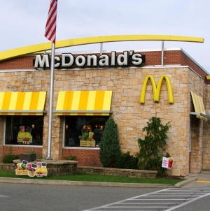 McDonald’s shareholders push to go completely antibiotic