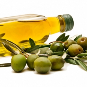 Mediterranean diet with olive oil may lower breast cancer risk