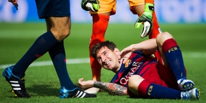 Sports digest: Injured Messi out 7-8 weeks