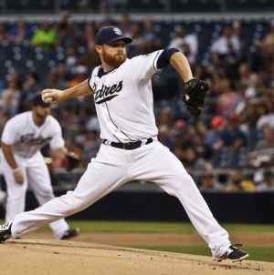 Moreland leads Rangers to 4-3 win over Padres in 10 innings