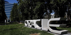 Oracle fiscal 1st-quarter net income weighed down by United States  dollar and greater