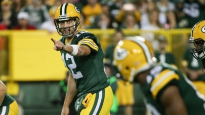 Packers Defeat Chiefs, 38-28, on Monday Night Football