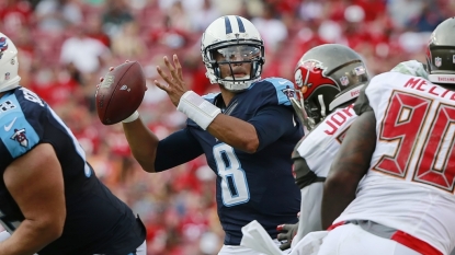 Mariota throws 4 TDs, outplays Winston, Titans rout Bucs