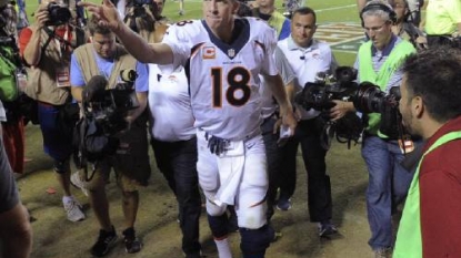 Peyton Manning Surpasses 70000 Career Passing Yards