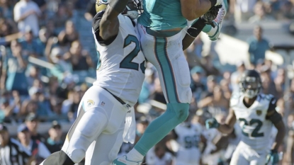 Philbin denies report that Suh freelanced