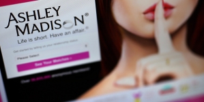 Ashley Madison Breach: Cheating Site Puts a Bounty on Hackers’ Heads as