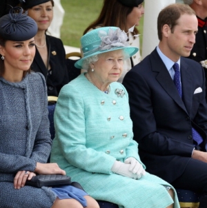 William & Kate Becoming King & Queen In 2016? Queen Elizabeth’s Shocking Decision