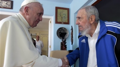 Pope Francis meets with Fidel Castro during first Cuba trip