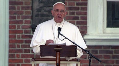 Pope Francis Arrives in Philadelphia