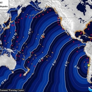 Quake rattles north Chile, 1M evacuate