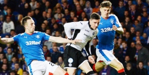 Rangers boss Mark Warburton revels in thumping win over Morton as side