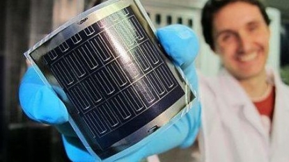 Scientists develop novel coating to increase efficiency of solar cells