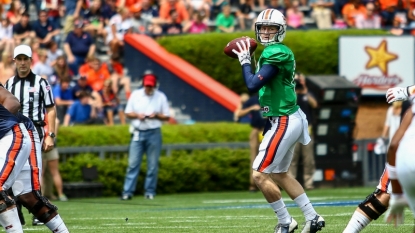 Auburn switching quarterbacks, will start Sean White