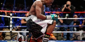 Floyd Mayweather Retires After Defeating Andre Berto