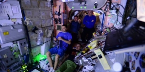 Space station astronauts are first to view new Martian movie