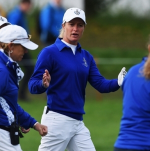 Europe’s Suzann Pettersen apologises for her behaviour at Solheim Cup