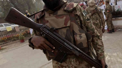 Taliban attack on Pakistan air force base in Peshawar