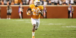 Tennessee breezes past overmatched Western Carolina 55-10