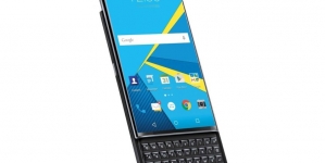 BlackBerry CEO confirms development of Android phone, will arrive this year