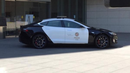 The LAPD Gets A Tesla Model S P85D And A BMW i3