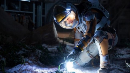 ‘The Martian’ shows an Astronaut’s Life on Mars