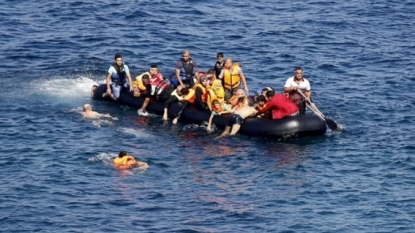 Thirteen migrants die off Turkish coast on way to Greece