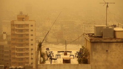 ‘Unprecedented’ Mideast Sandstorm Kills Two in Lebanon, Grounds Syrian Air Force