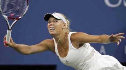 Top seed Wozniacki into Tokyo tennis semis